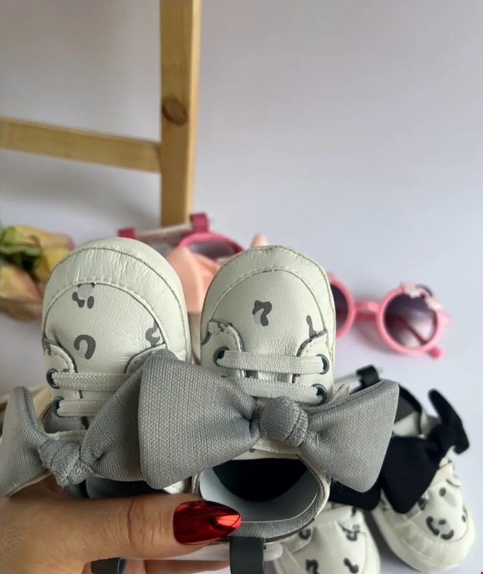 کفش نوزادی طرح پاپیون کد۱۰۰۰